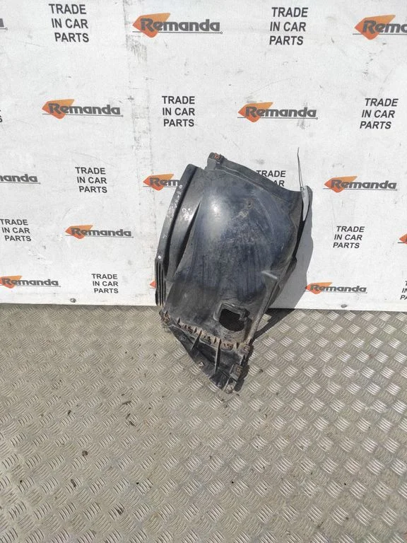 Front wheel arch liner splash guards 51717059376
