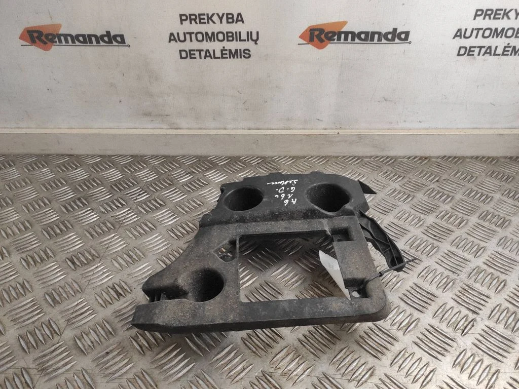 Aizmugurējā bufera turētājs 4G5807394C