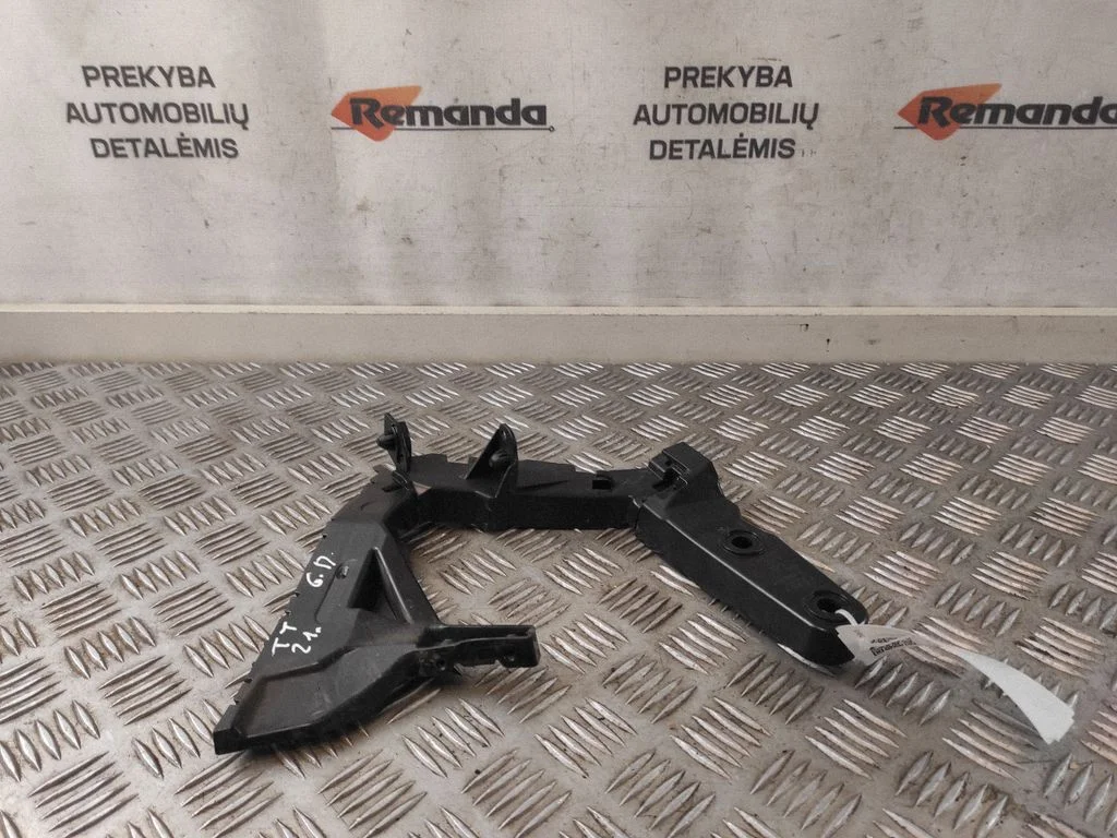 Aizmugurējā bufera turētājs 8S0807376A