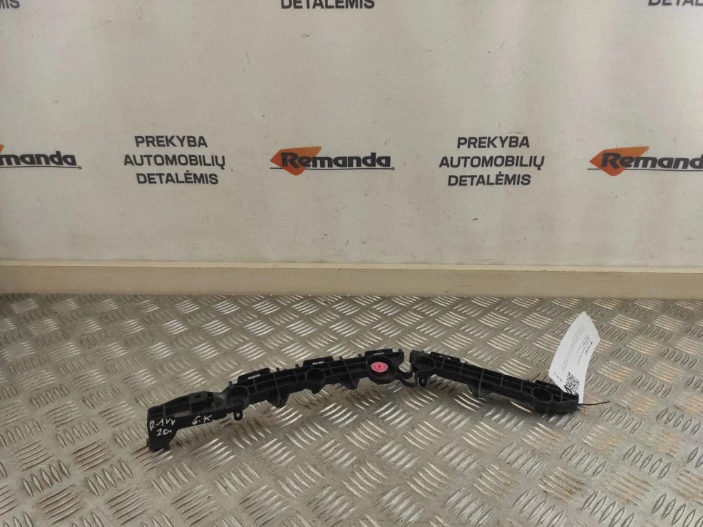 Rear bumper mounting bracket 5215642050