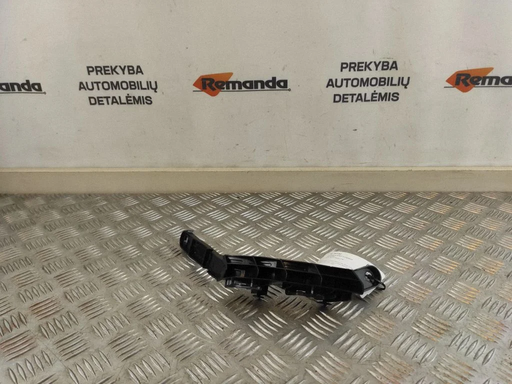 Rear bumper mounting bracket 5256242060