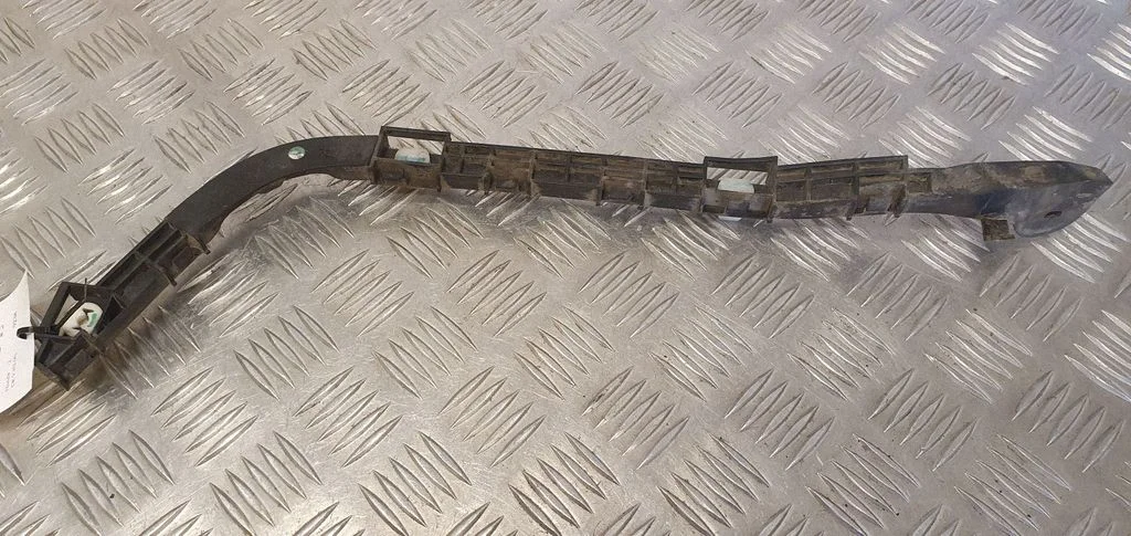 Aizmugurējā bufera turētājs MT3328