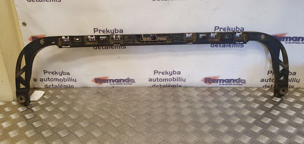 Rear bumper mounting bracket 3C9807863