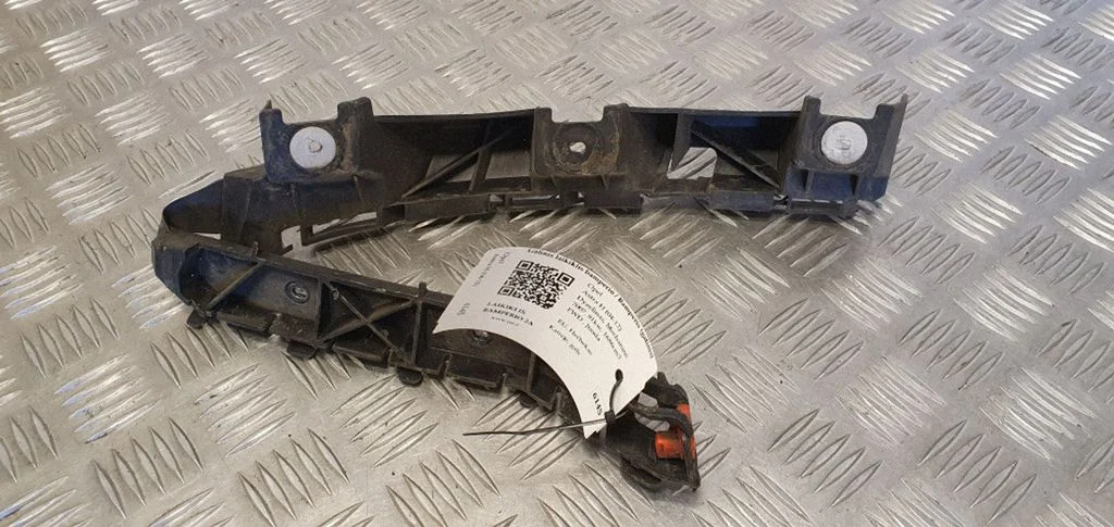 Aizmugurējā bufera turētājs 24460358