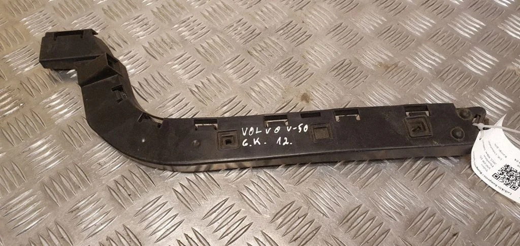 Aizmugurējā bufera turētājs 30763017