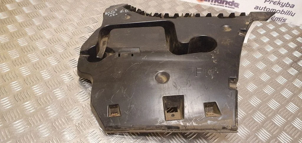 Aizmugurējā bufera turētājs 51127207112