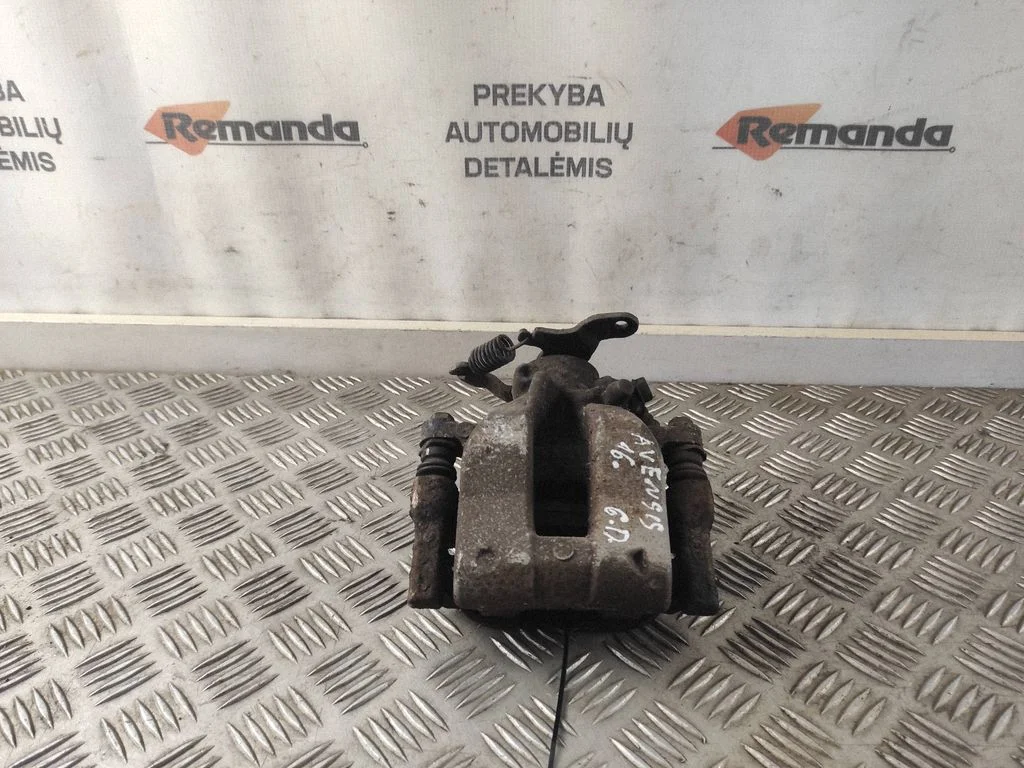 Aizmugurējais bremžu suports 0204Y04614