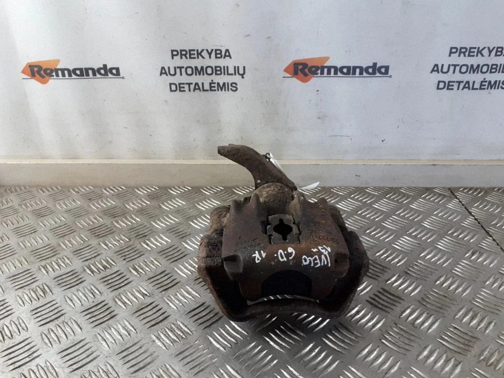 Tagumine pidurisadul 22727102