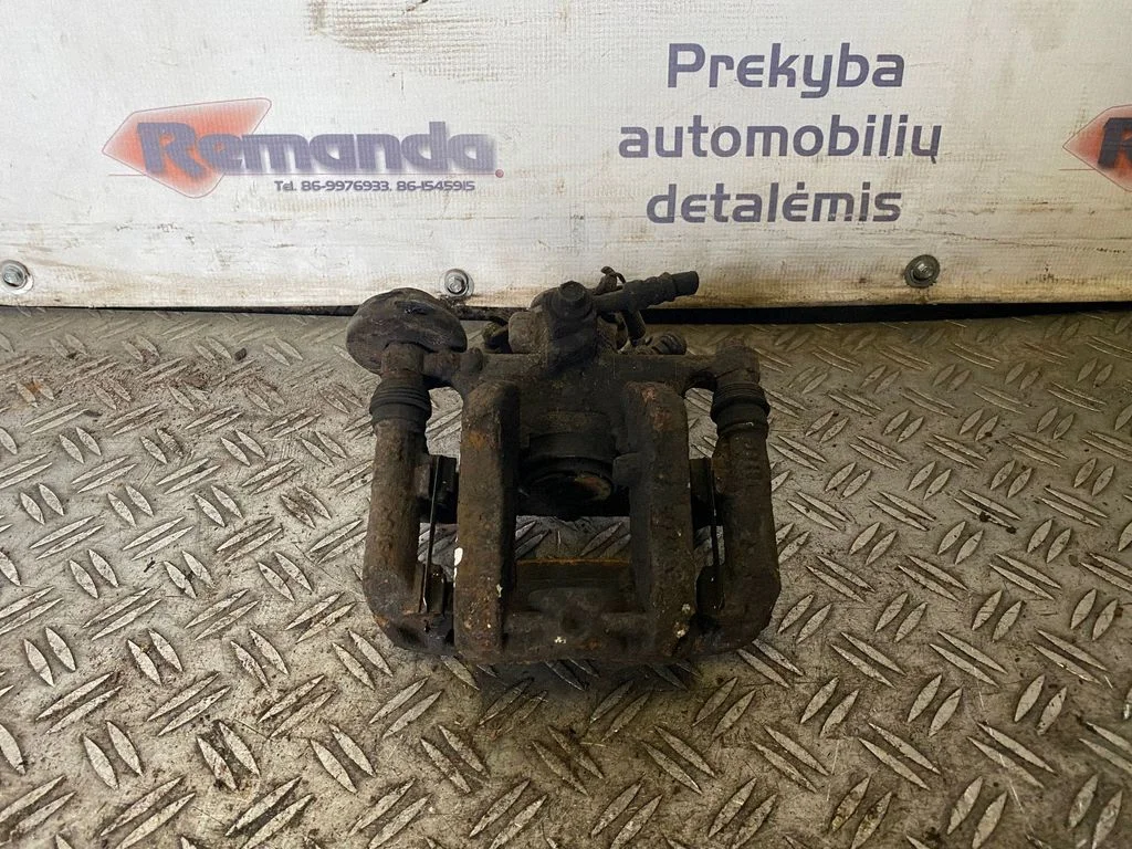 Tagumine pidurisadul – tagumine parem