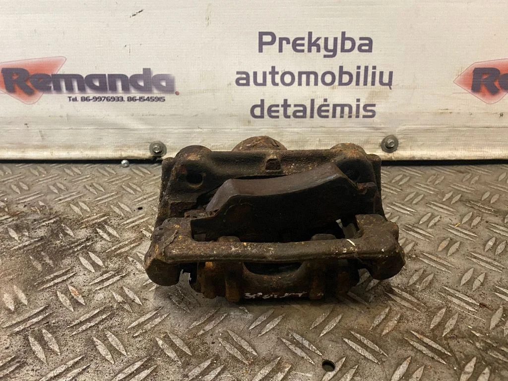 Aizmugurējais bremžu suports – aizmugurējā labā