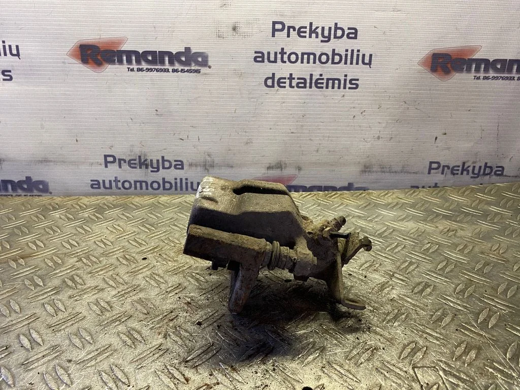Aizmugurējais bremžu suports – aizmugurējā labā