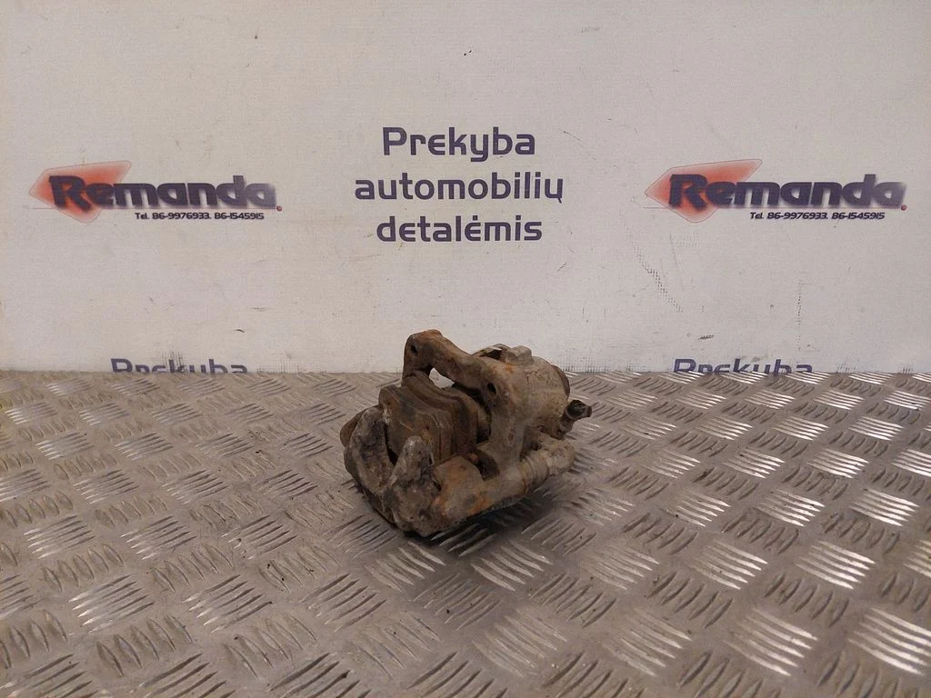 Aizmugurējais bremžu suports – aizmugurējā kreisā