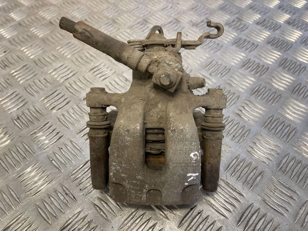 Rear brake caliper – rear left