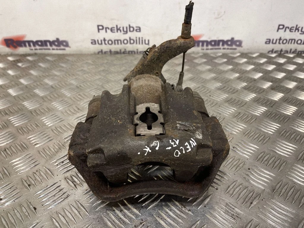 Rear brake caliper – rear left