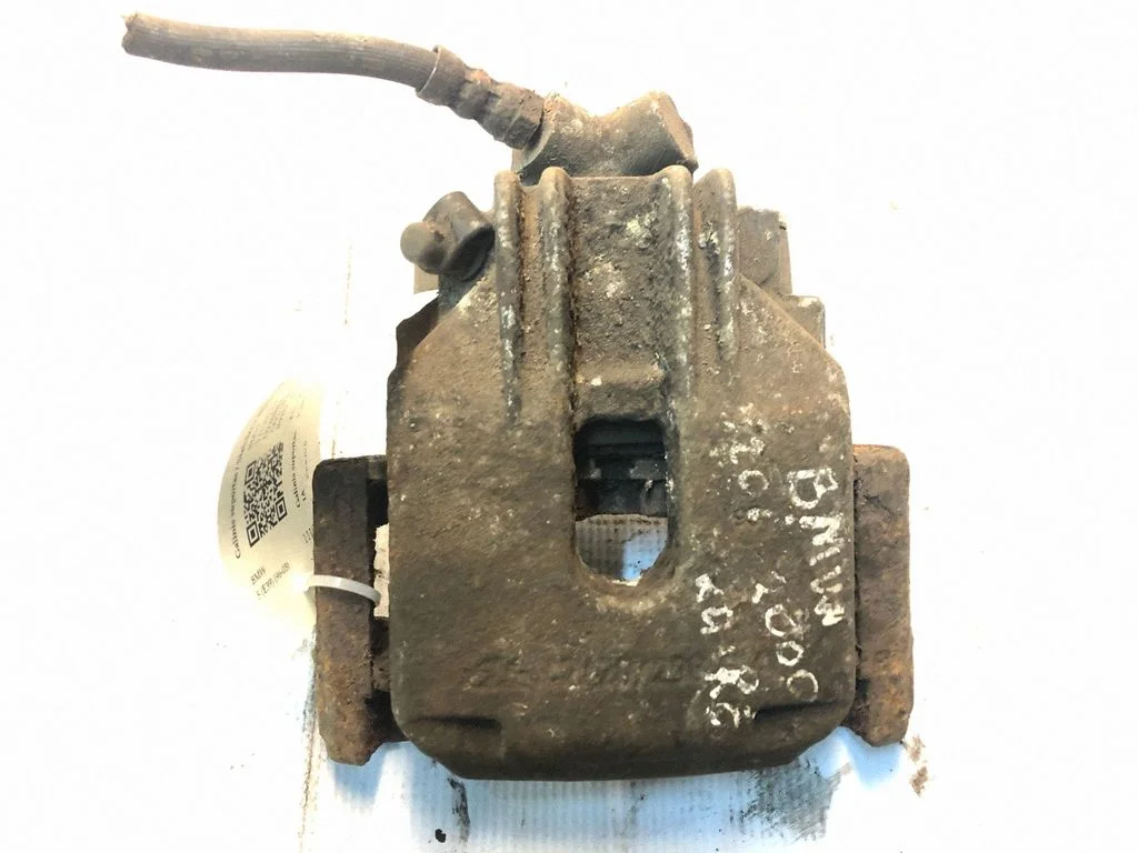 Rear brake caliper – rear left