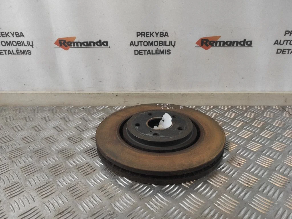 Esimene piduriketas – eesmine