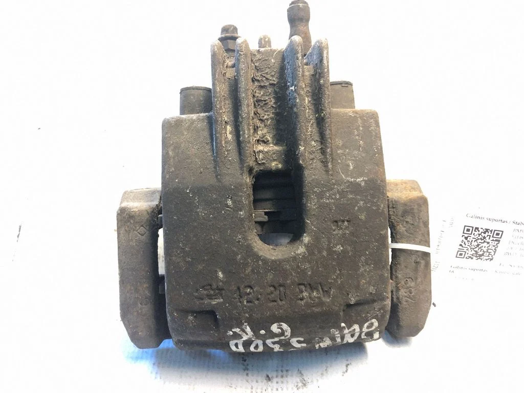 Rear brake caliper – rear left