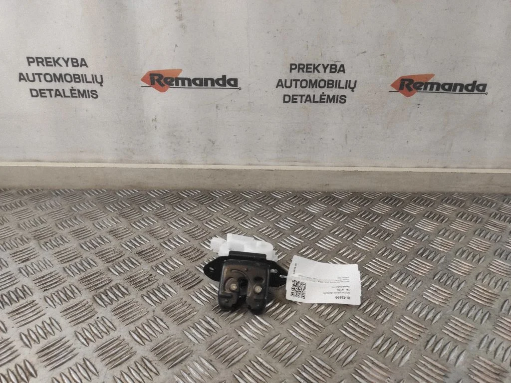 Spyna galinio dangčio