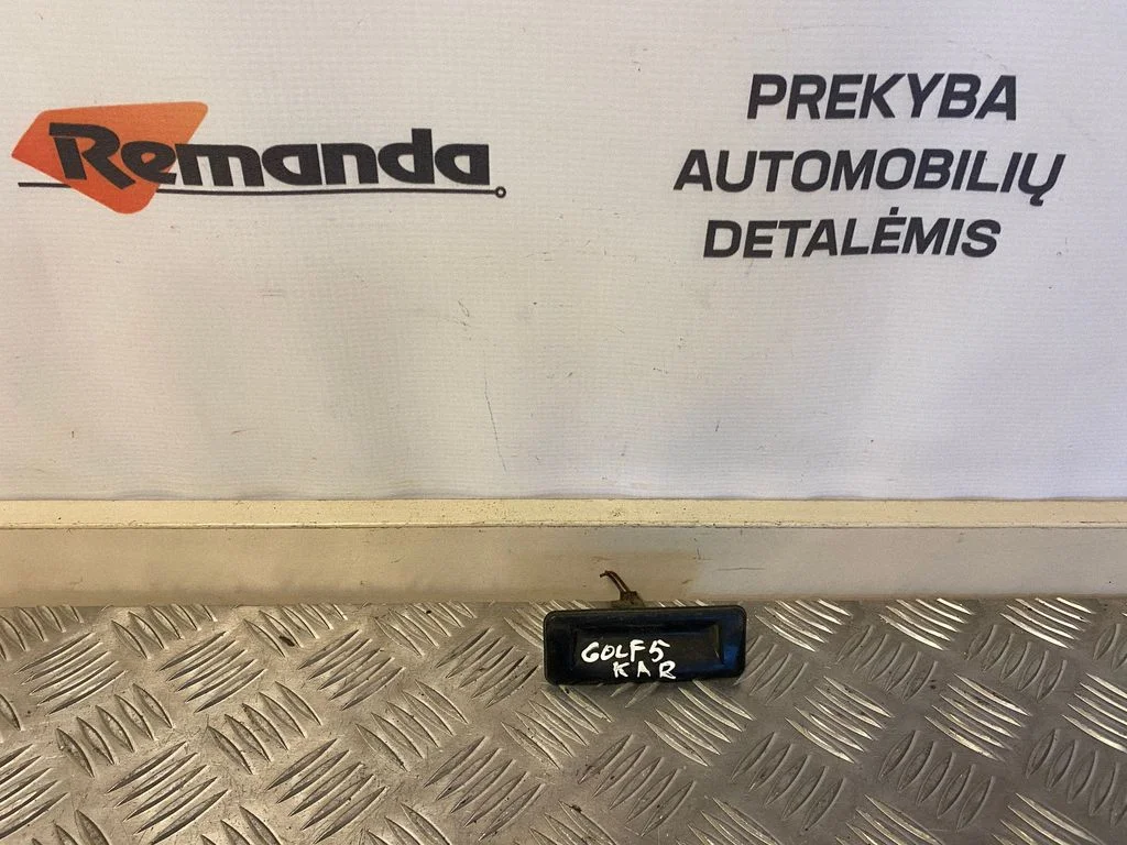 Atidarymo rankenėlė galinio dangčio (išorinė)