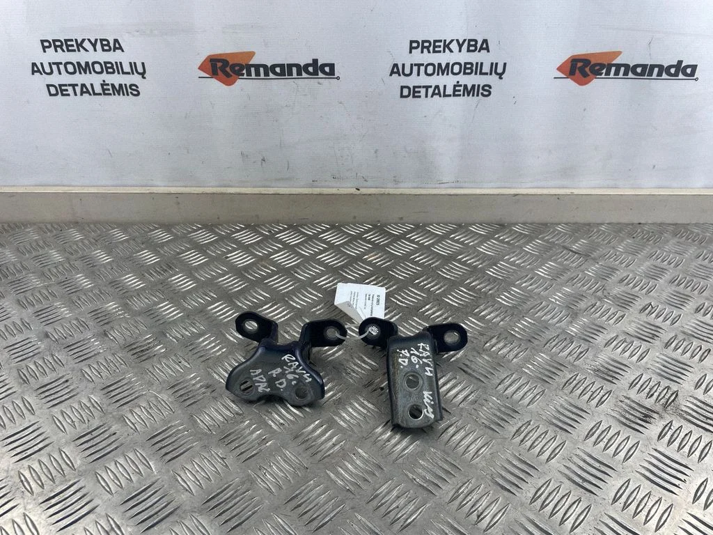 Priekinis vyrių komplektas