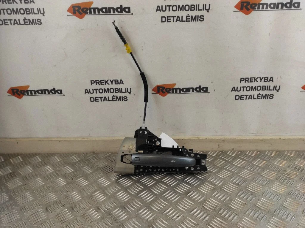 Ārējais atvēršanas rokturis 8T0837205A