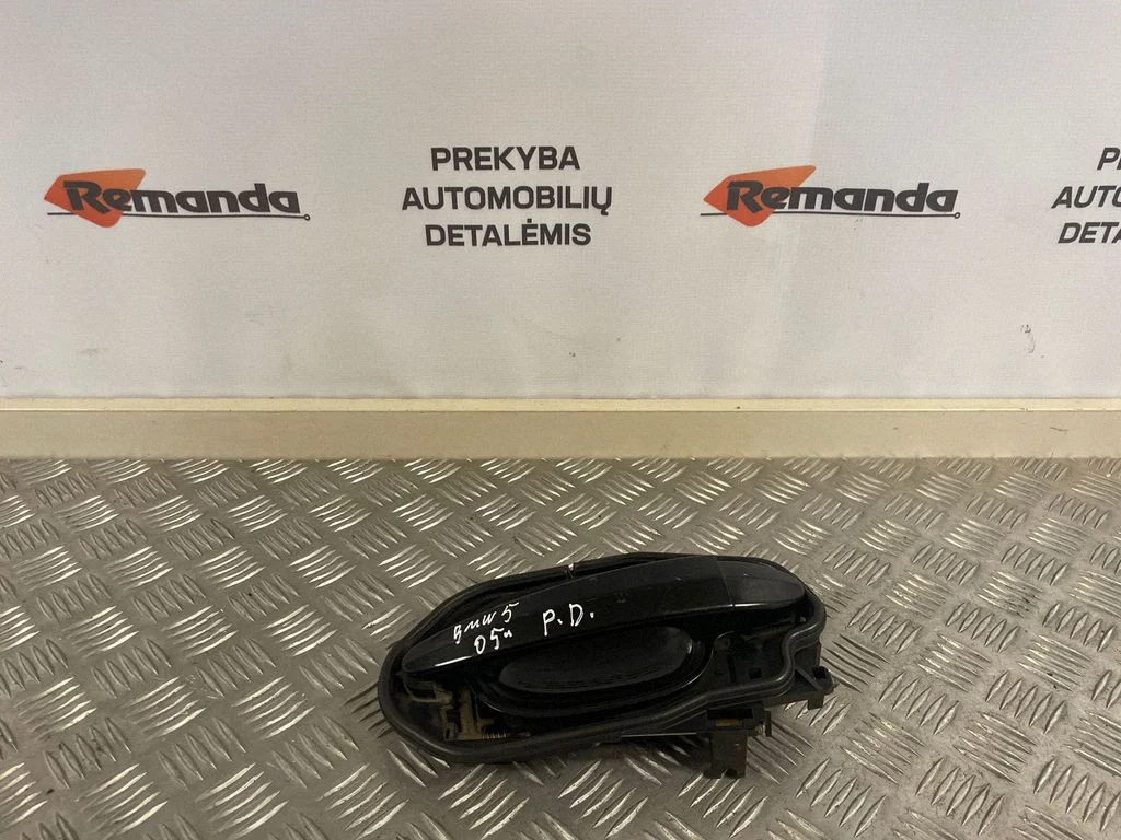 Front door exterior handle – BMW 5 Series E60 E61 (2004-2010)
