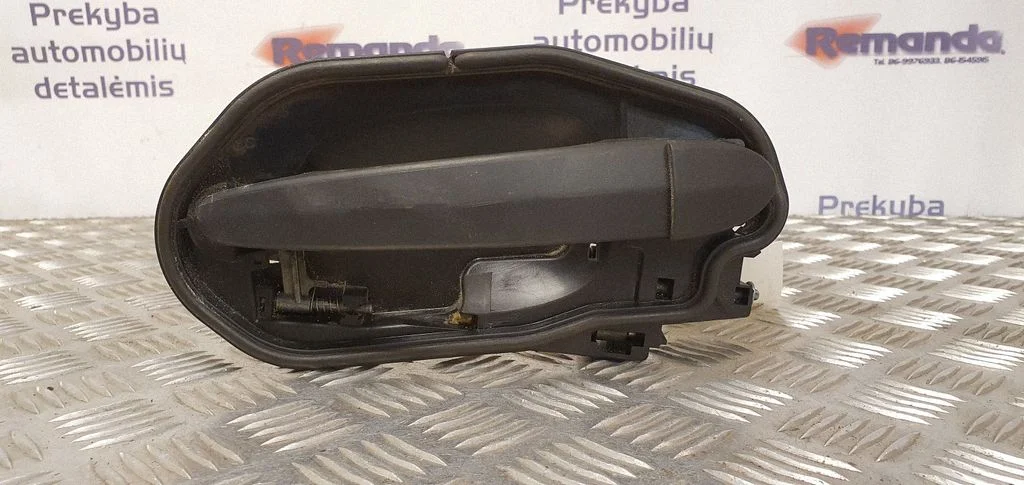 Front door exterior handle – BMW X3 E83 (2003-2010)