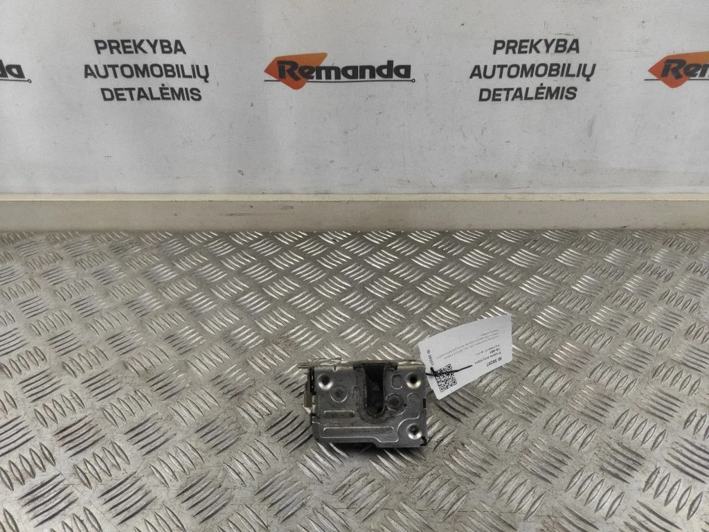 Priekinė durų spyna