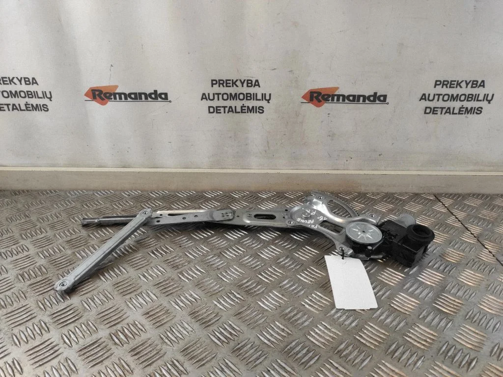 Priekšējā el. loga pacēlāja mehānisma komplekts – Toyota Prius Prime (2017-)