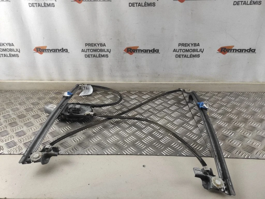 Priekinio el. lango pakėlimo mechanizmo komplektas