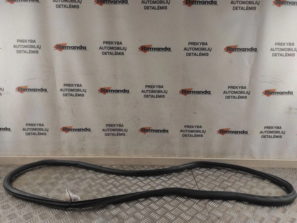 Front door rubber seal 6J4867365