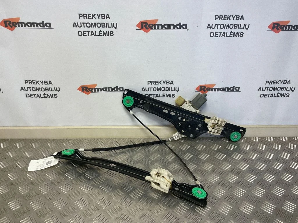 Priekinio el. lango pakėlimo mechanizmo komplektas