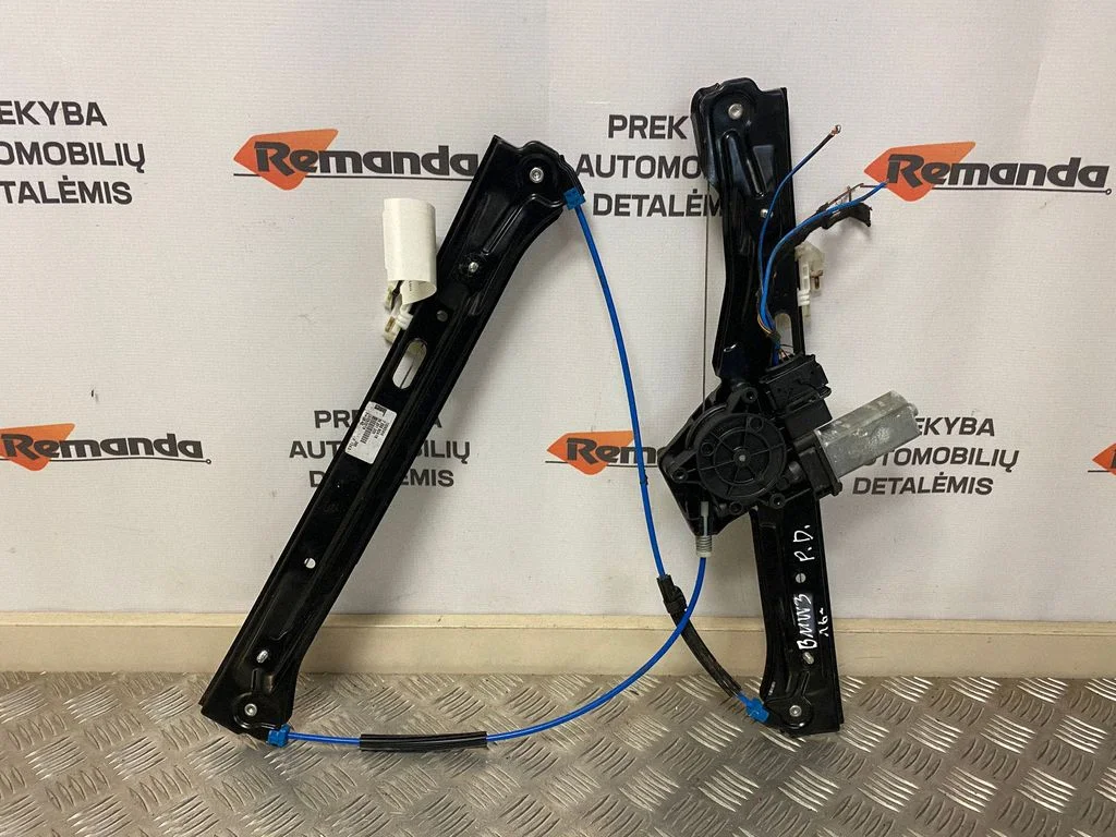 Front door window regulator with motor 13262410