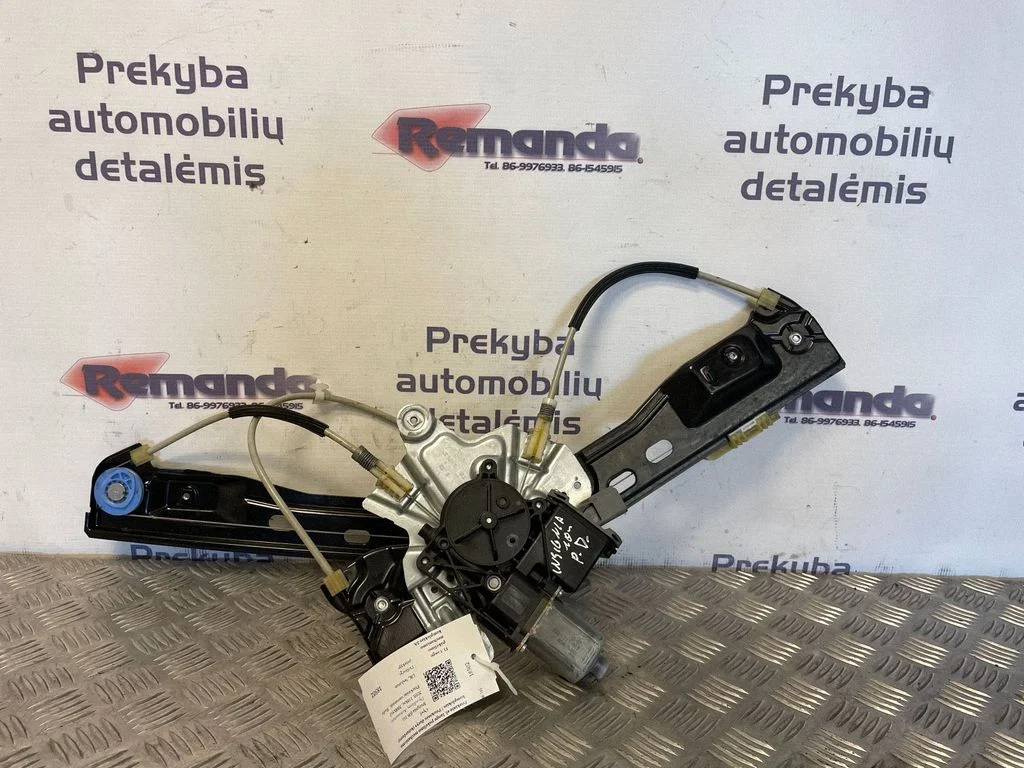 Priekšējā el. loga pacēlāja mehānisma komplekts – priekšējā labā