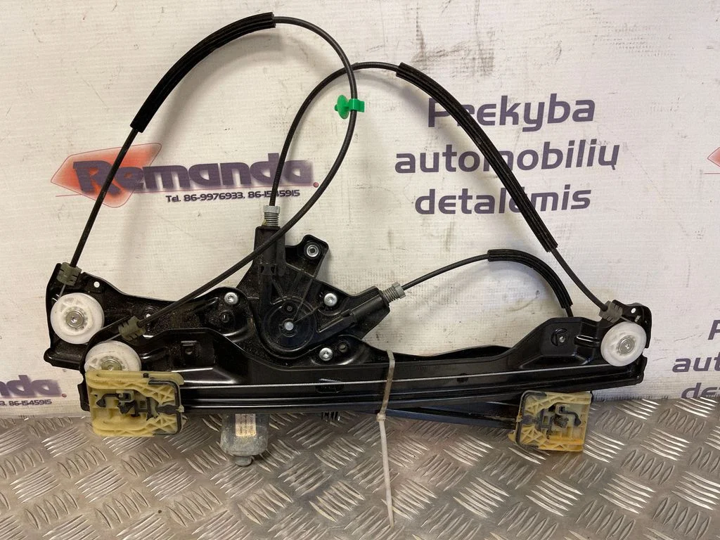 Priekinio el. lango pakėlimo mechanizmo komplektas