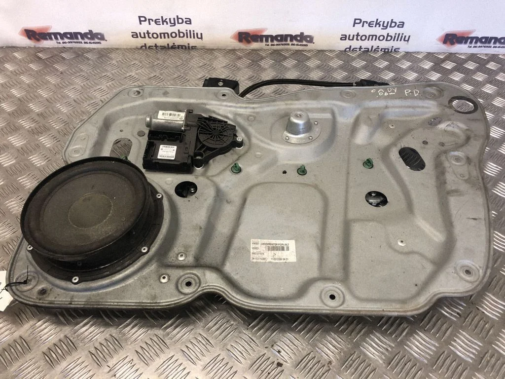 Priekšējā el. loga pacēlāja mehānisma komplekts 1T0837756L