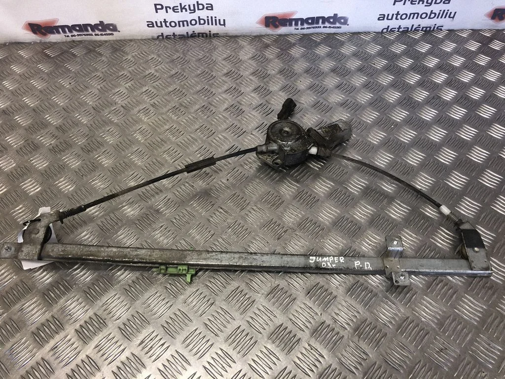 Priekinio el. lango pakėlimo mechanizmo komplektas