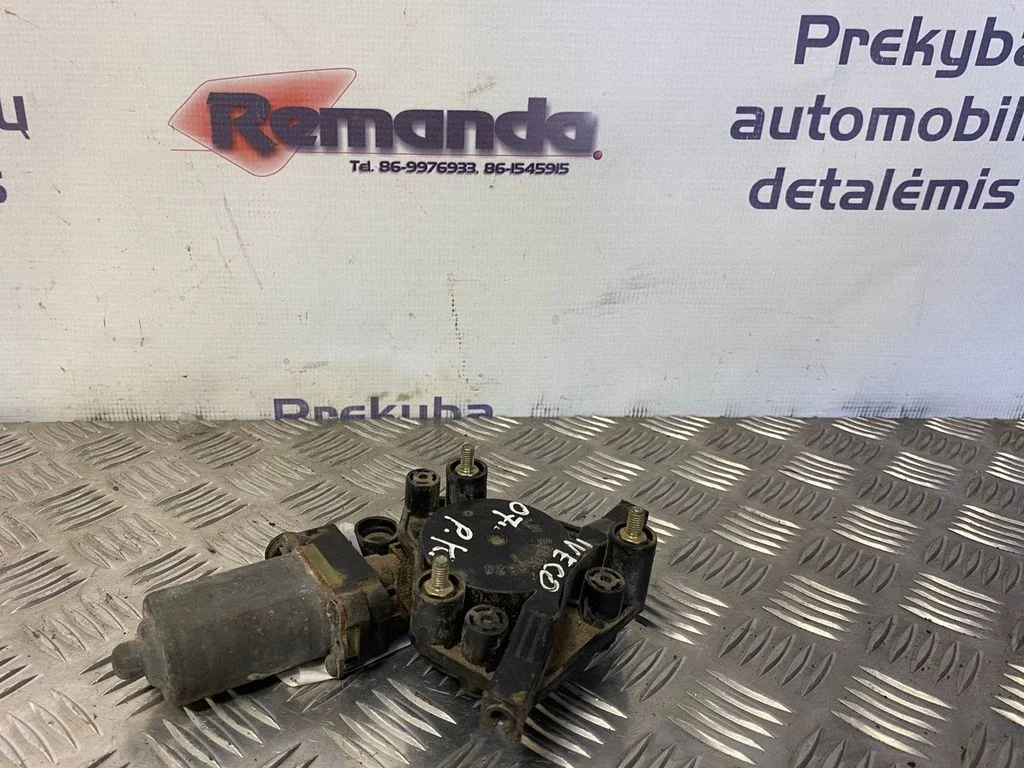 Front door window regulator motor LH504053528