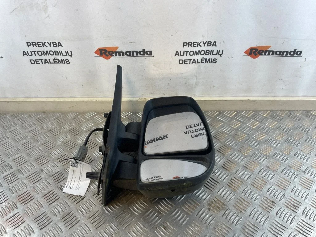 Spogulis (elektriski regulējams) – priekšējā labā