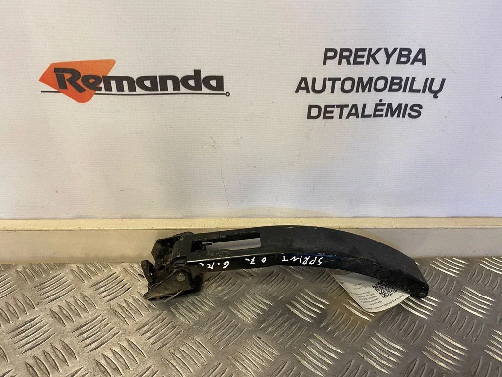 Ribotuvas galinių durų atvėrimo