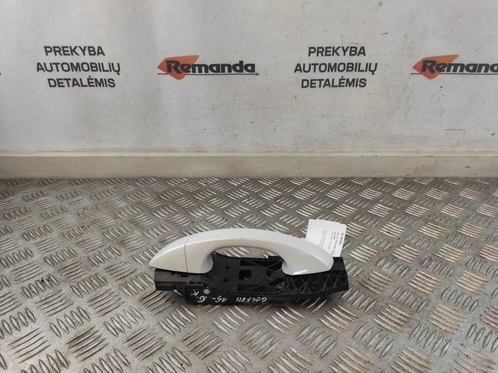 Aizmugurējo durvju ārējais atvēršanas rokturis 5N0839885H