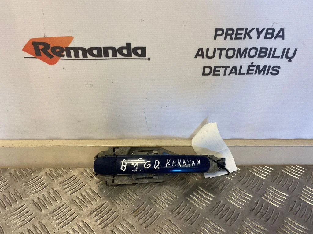 Rear door exterior handle – rear right