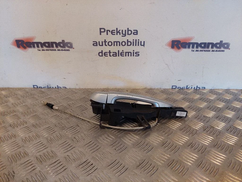 Išorinė atidarymo rankena galinių durų