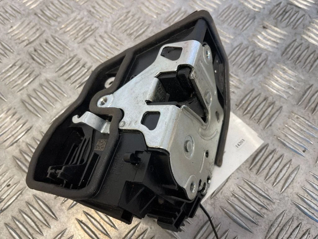 Tagaukse lukk – BMW X5 E70 (2006-2013)