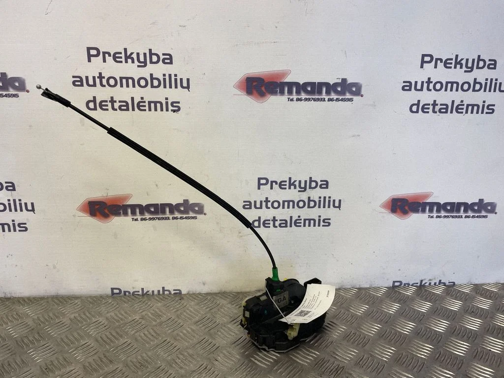 Aizmugurējo durvju slēdzene 13503807