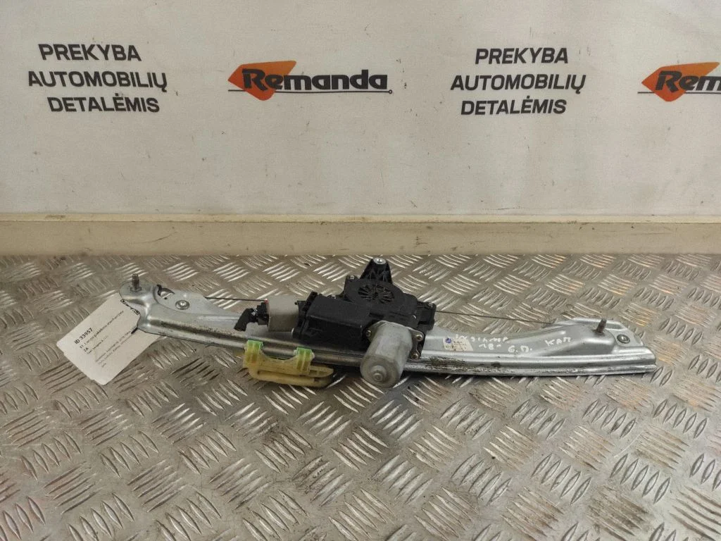 Tagaukse elektriline aknatõstuk mootoriga 39138556