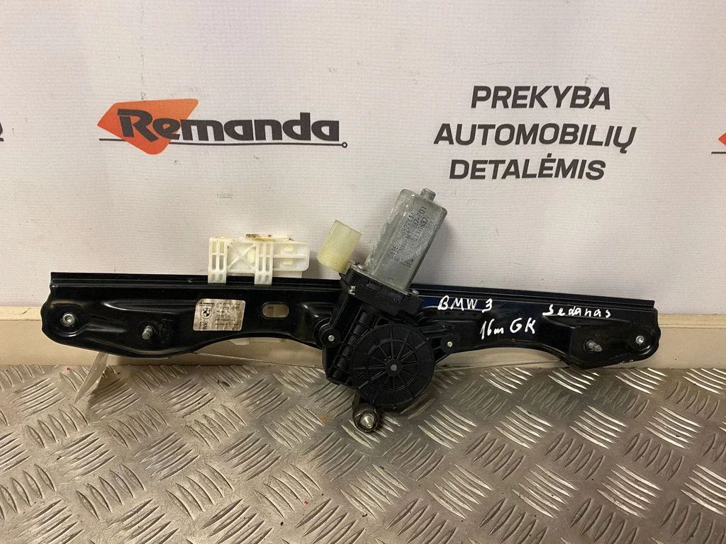 Rear door window regulator with motor – rear left