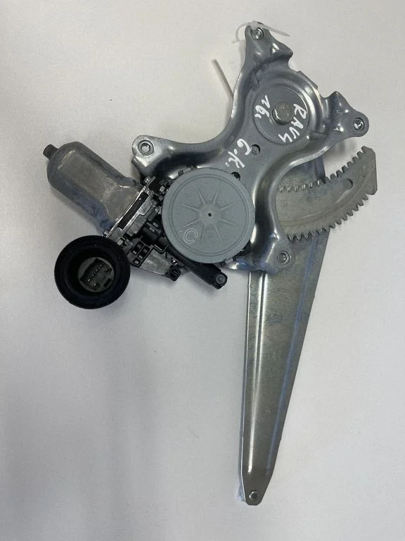 Rear door window regulator with motor 8571035180