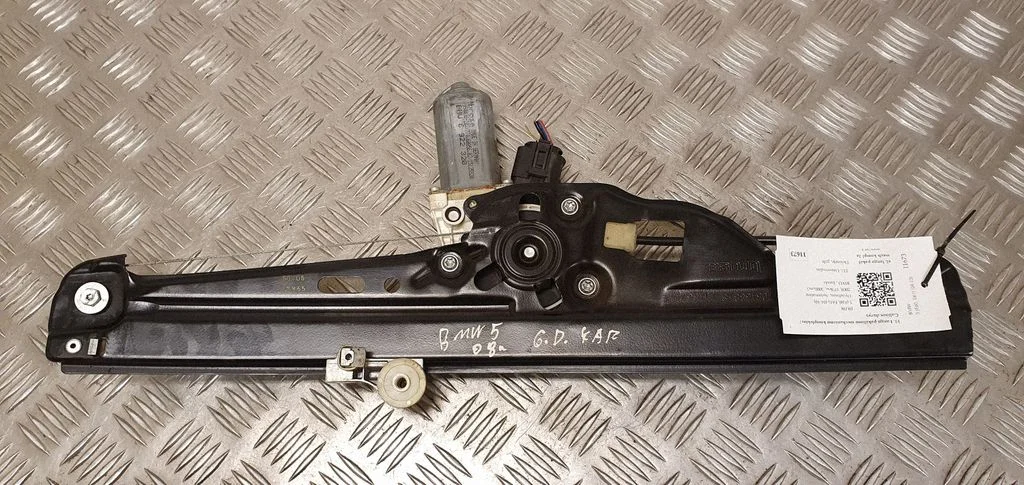 Rear door window regulator with motor – BMW 5 Series E60 E61 (2004-2010)