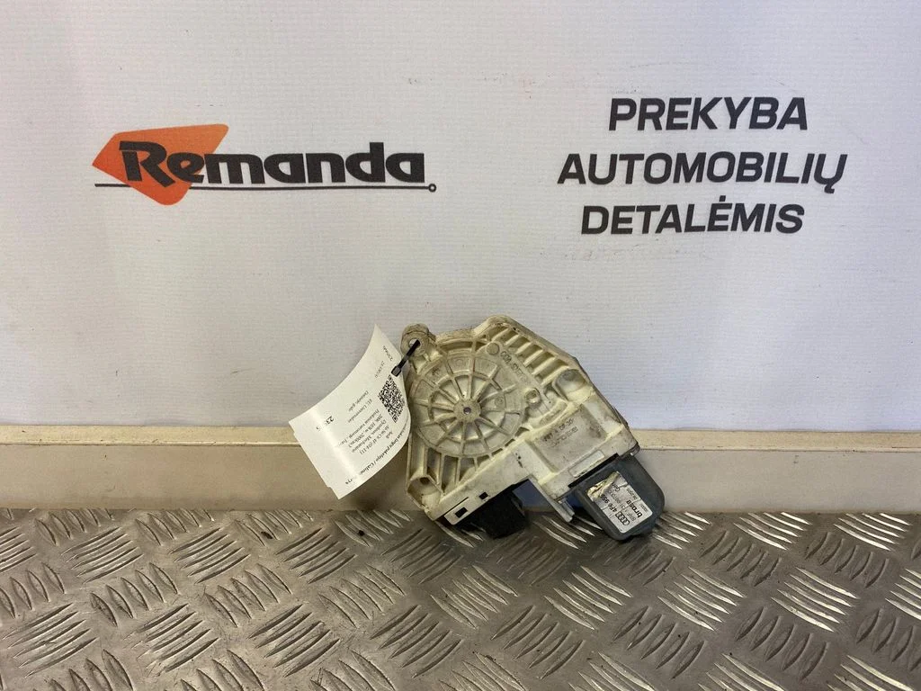 Rear door window regulator motor 4F0959802